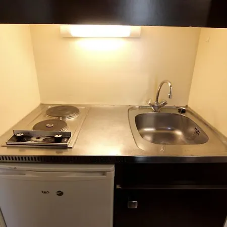 Résidence Roche Blanche - Pour 2 Personnes En Plein Centre De Mae-7809